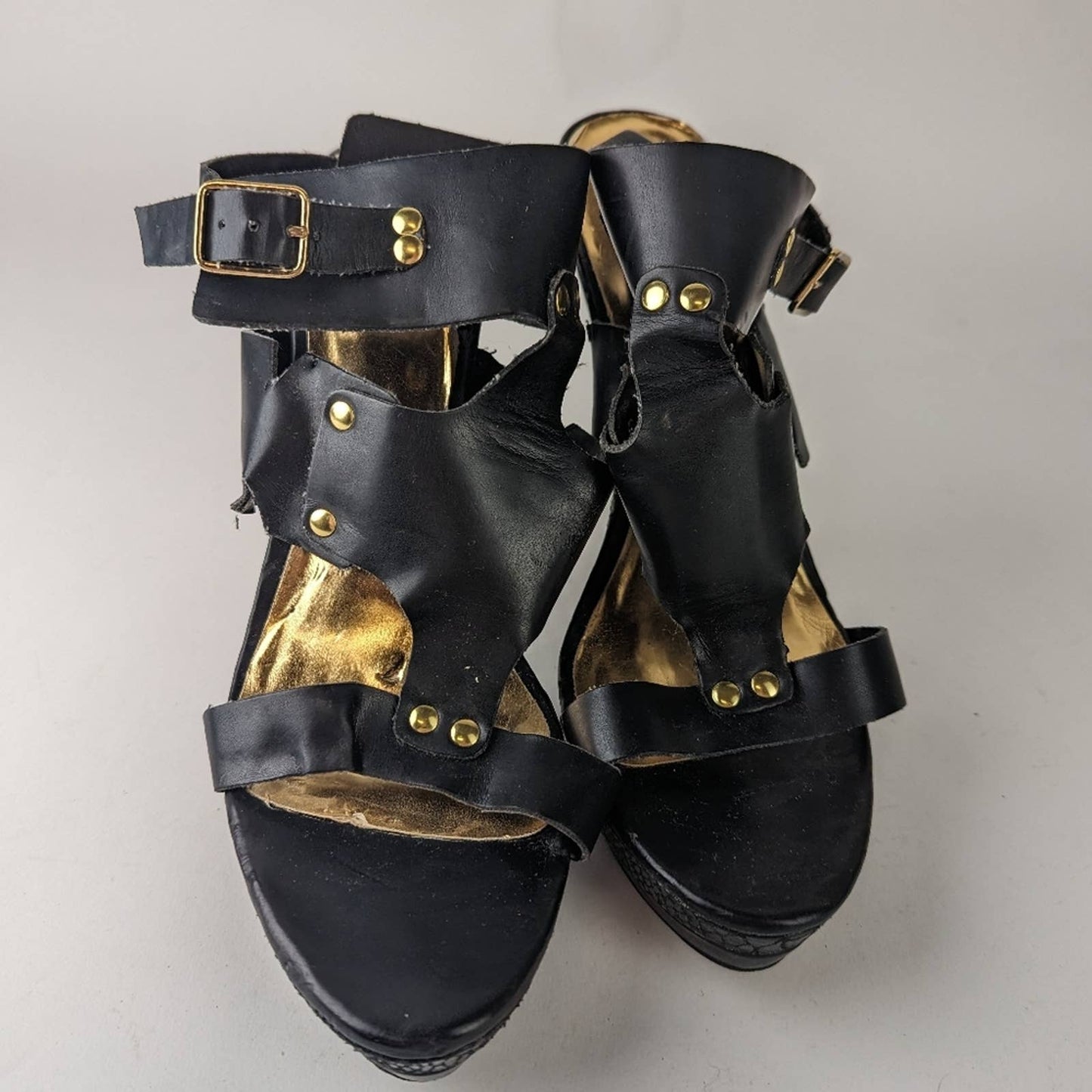 Bakers Melissa Black Strappy Snakeprint Heels 10