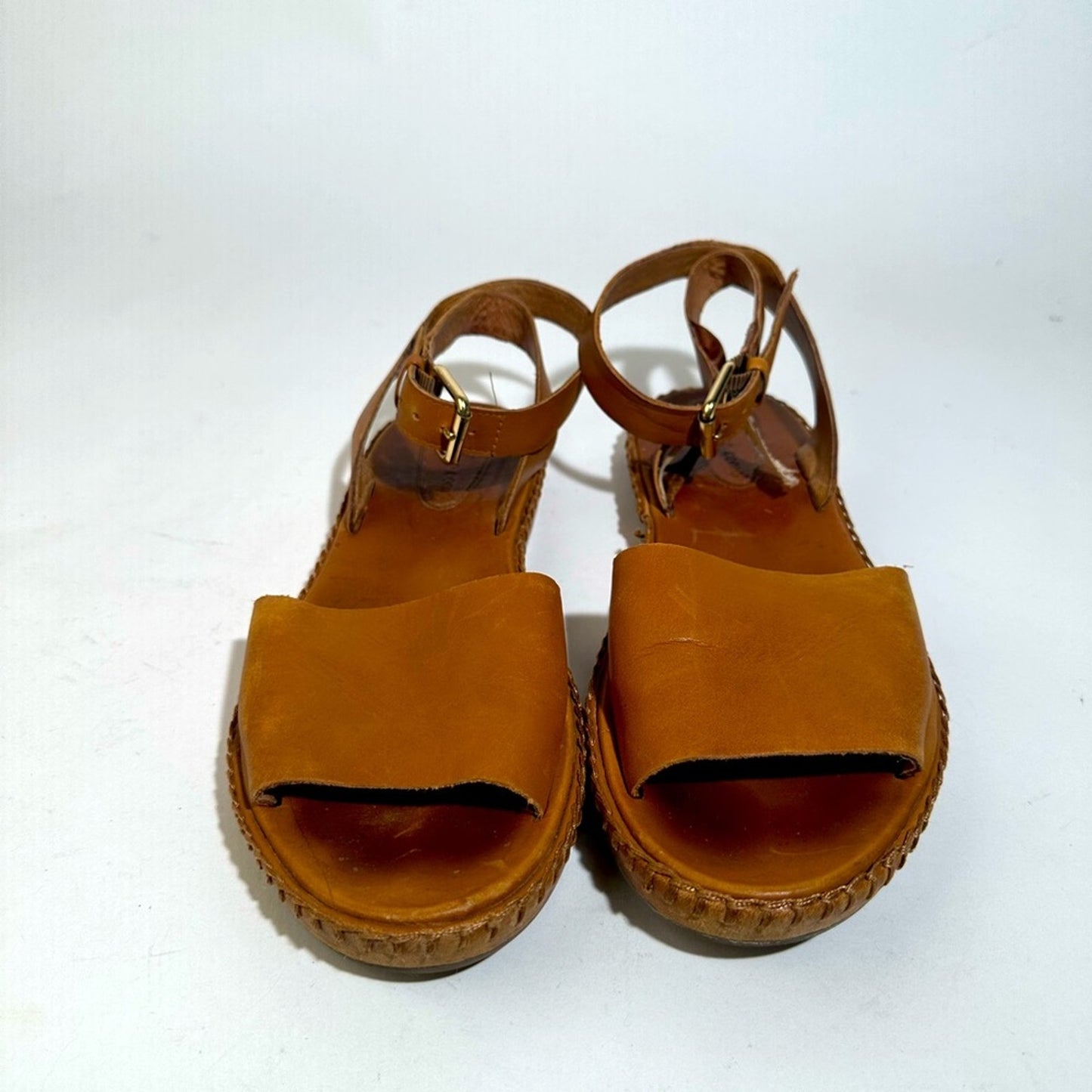 Corso Como Women’s Brinkley Flat Sandals