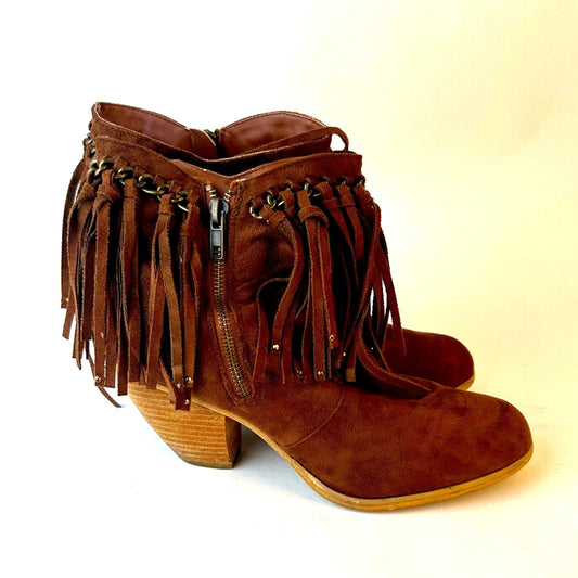 Not Rated Mohegan Chukka Fringe Boot