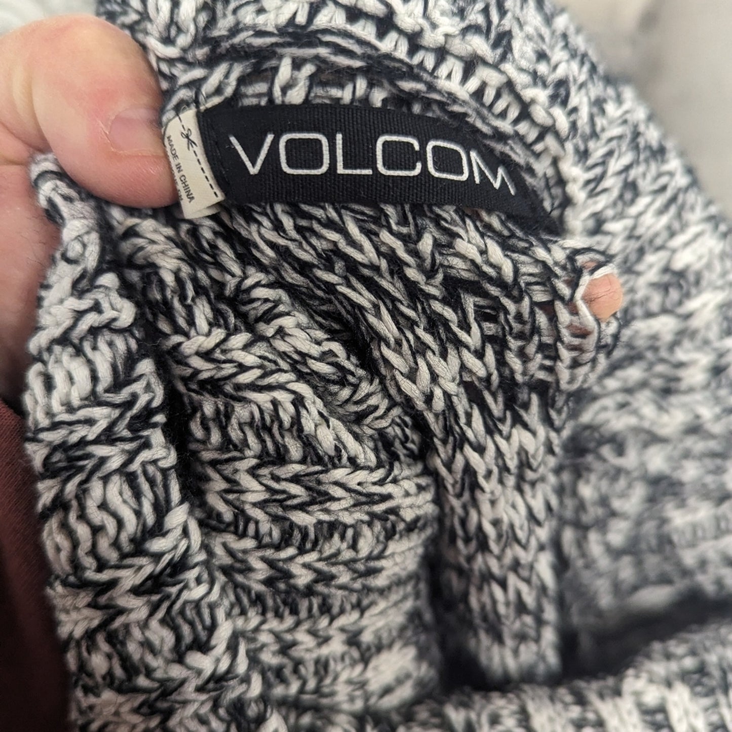 Volcom Turtleneck Knit Sweater - Small