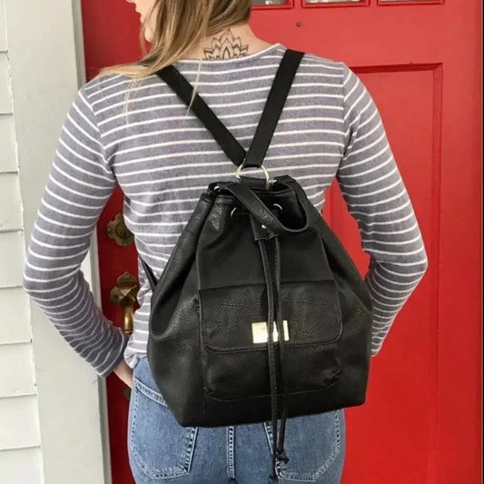 Sleek Black Leather Backpack with Adjustable Straps