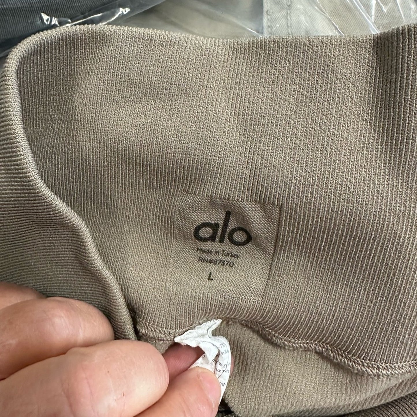 ALO Yoga Taupe Leggings