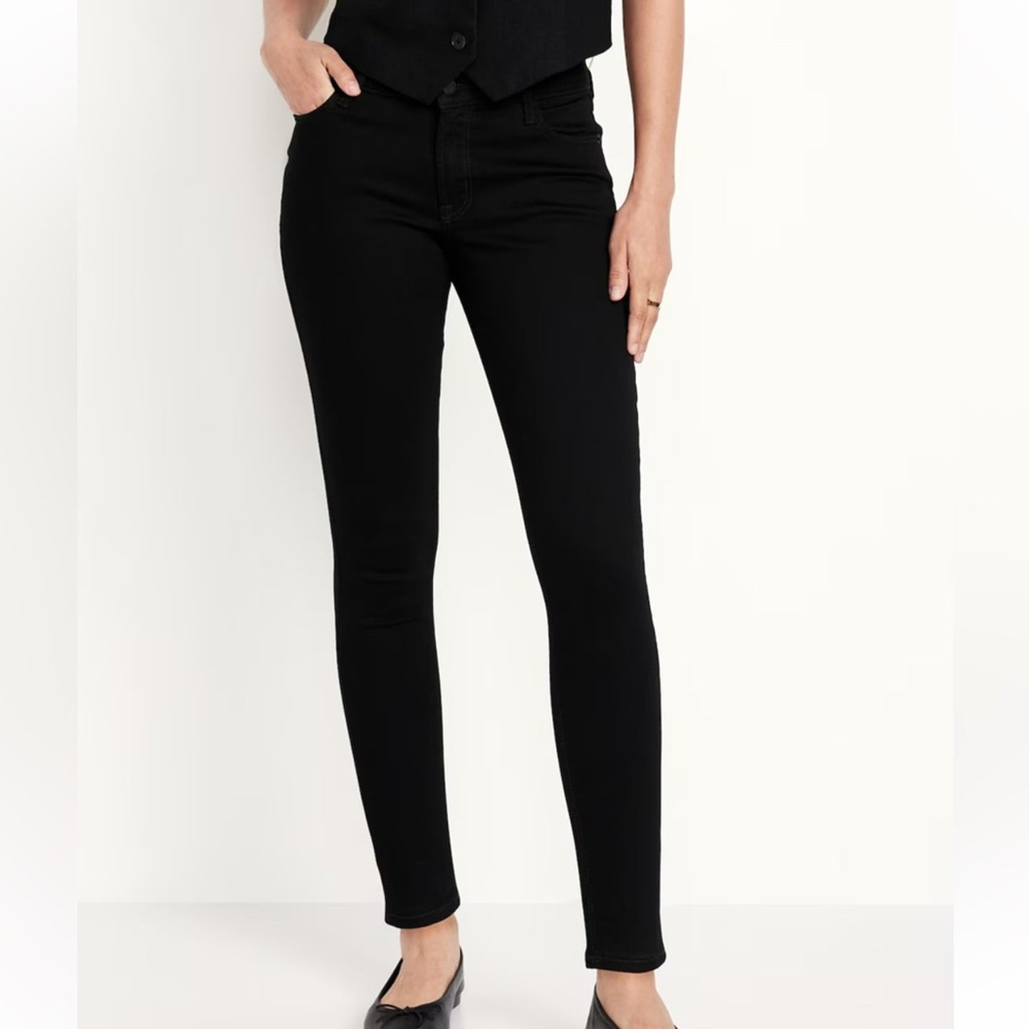 Women’s Mid Rise Black Pants