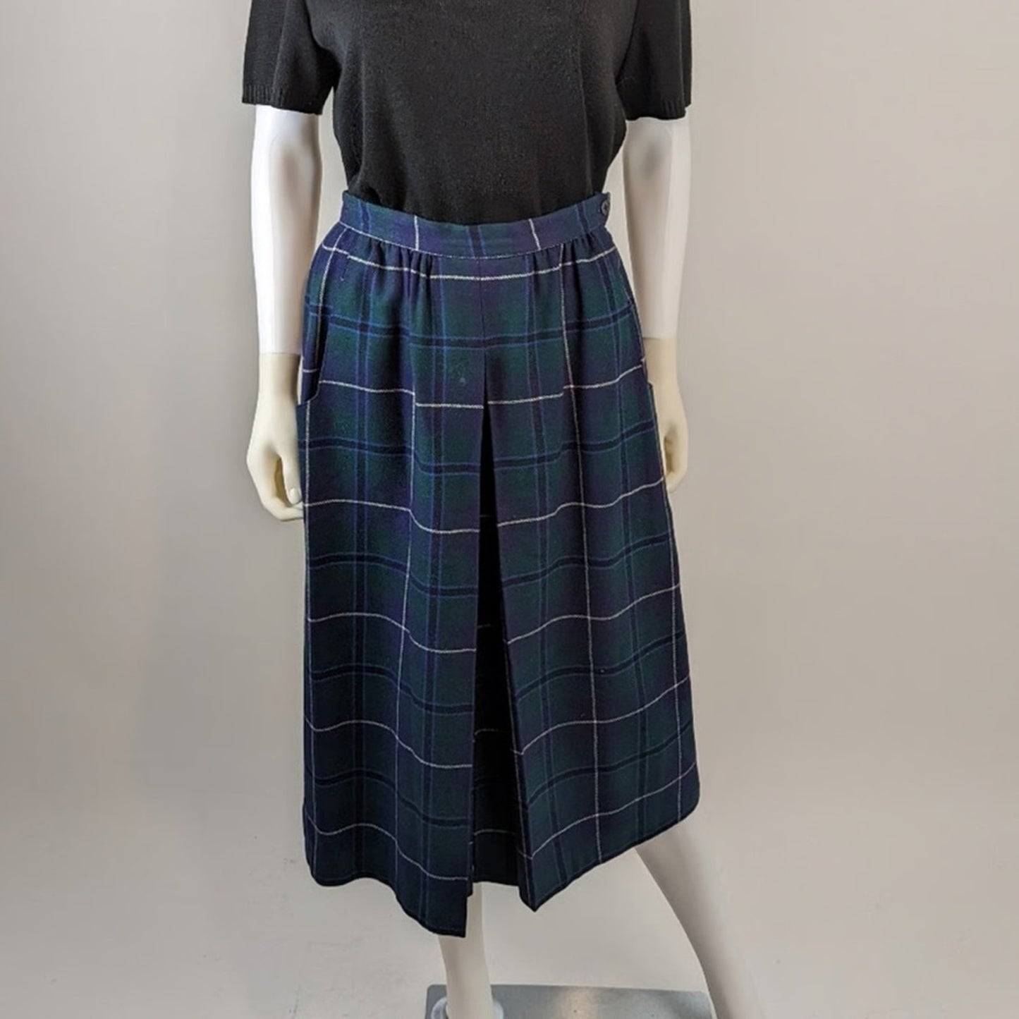 Vintage Laird Portch of Scotland Tartan Plaid Wool Skirt