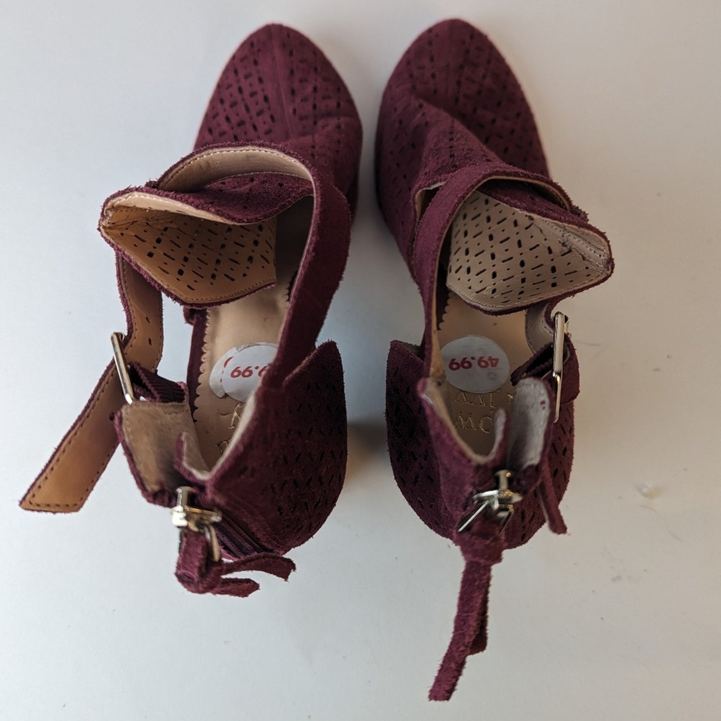 NWT Crown & Ivy Suede Stacked Heels - 7.5