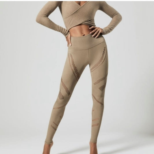 ALO Yoga Taupe Leggings