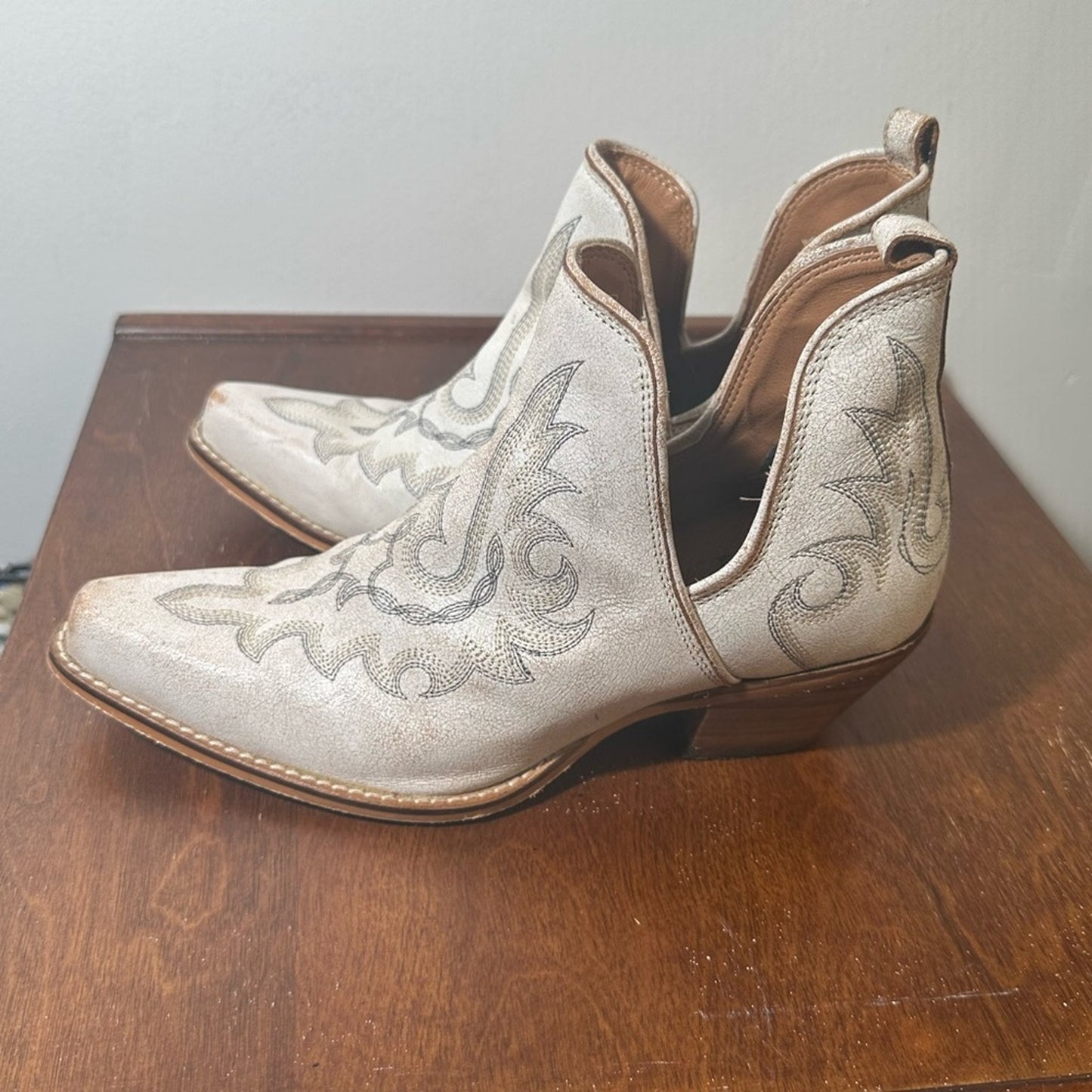 Cream Leather Hold A Grudge Ankle Booties