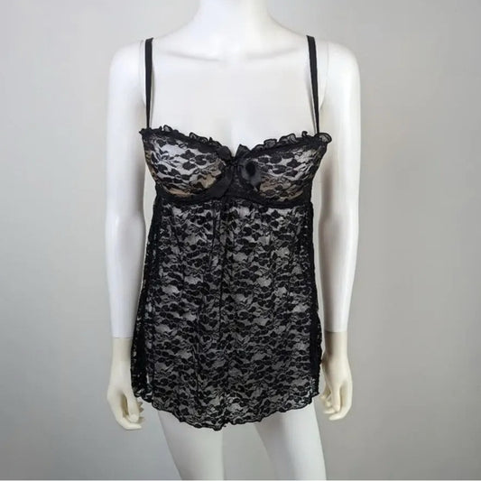 Elegant Black Lace Chemise