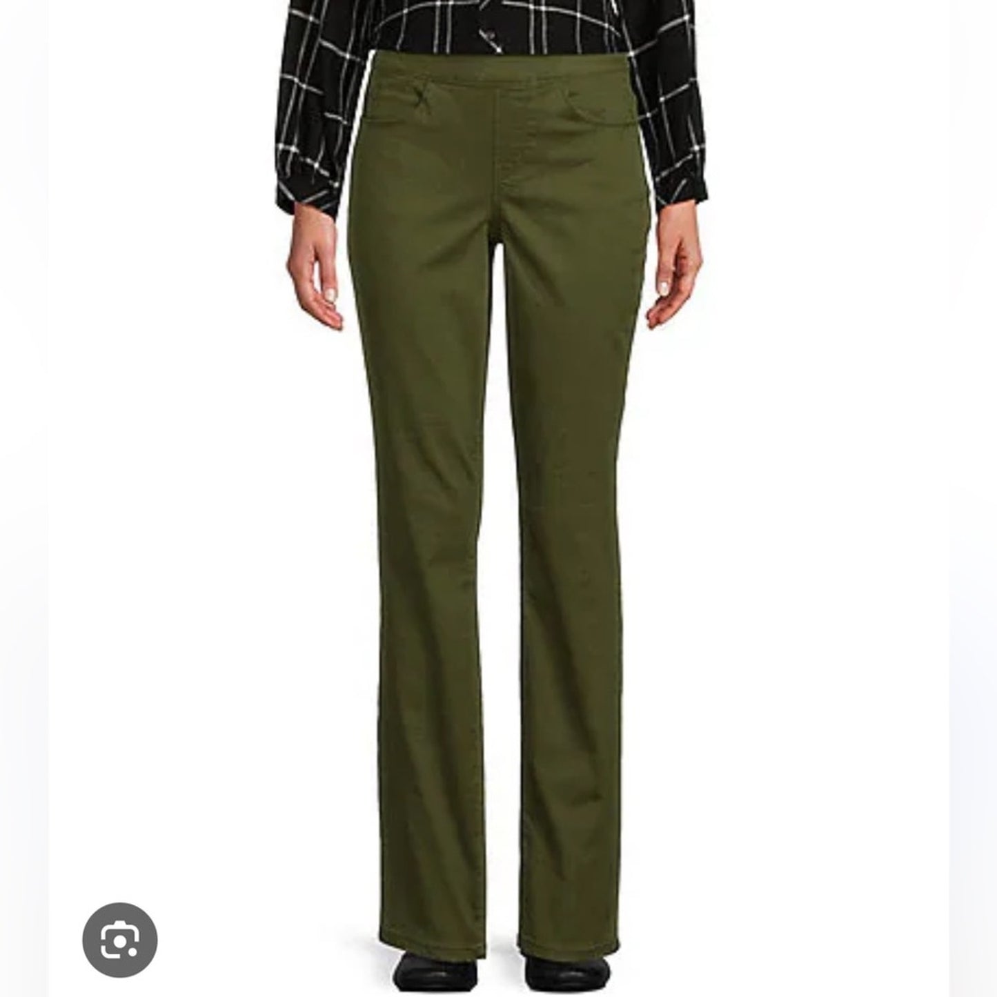 Westbound Park Ave. Fit Denim Mid Rise Straight Leg Pull On Jeans / 16