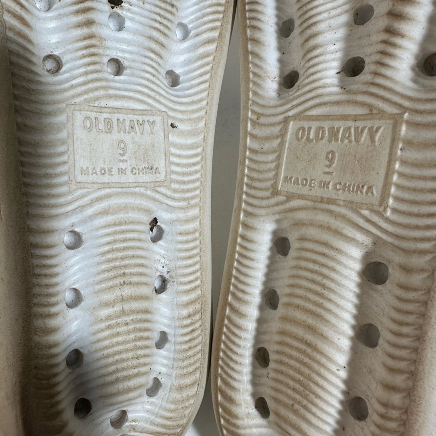 Old Navy Chunky Slides