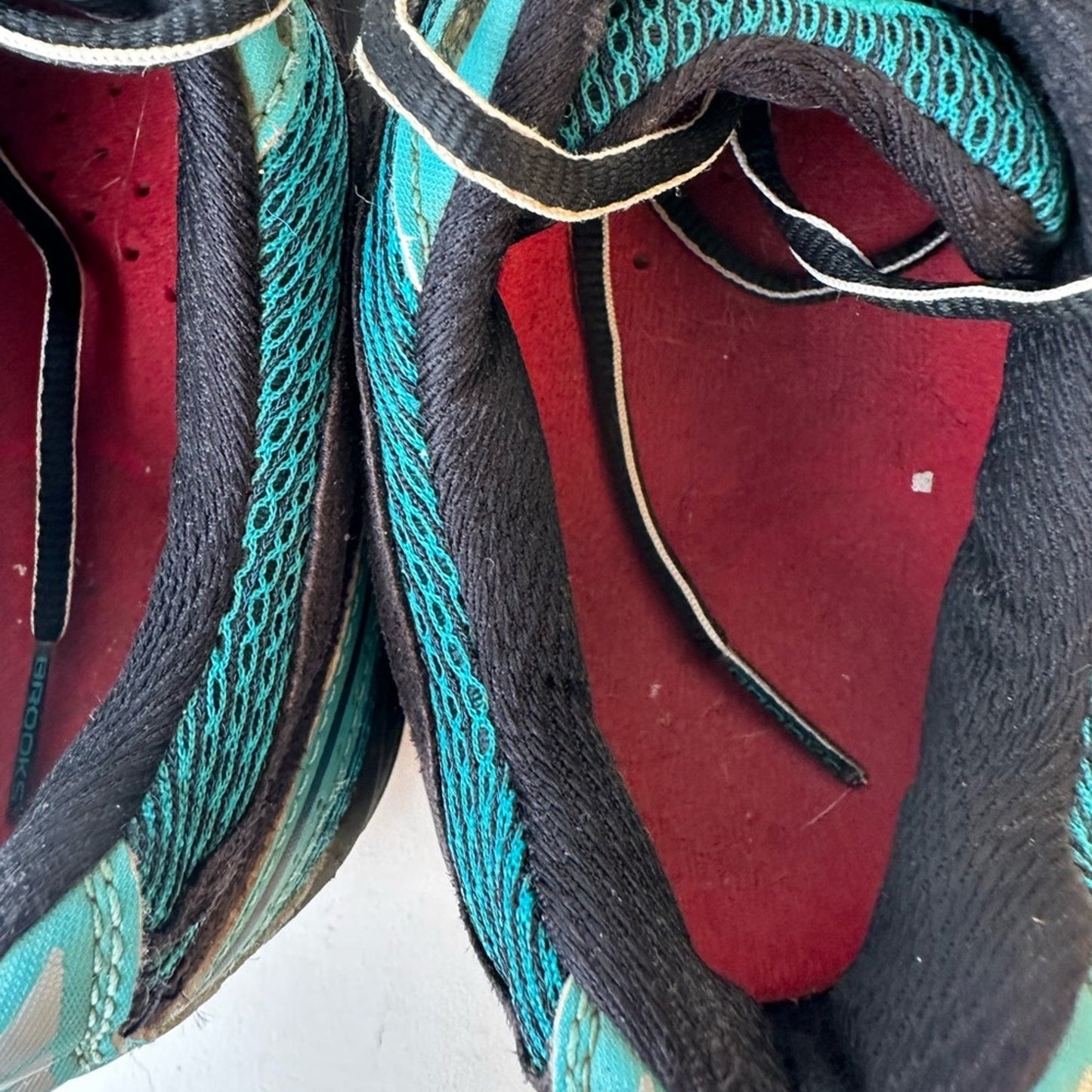 Brooks Cascadia 4 Running Shoes