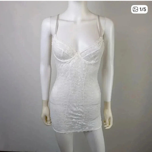 Elegant White Lace Chemise