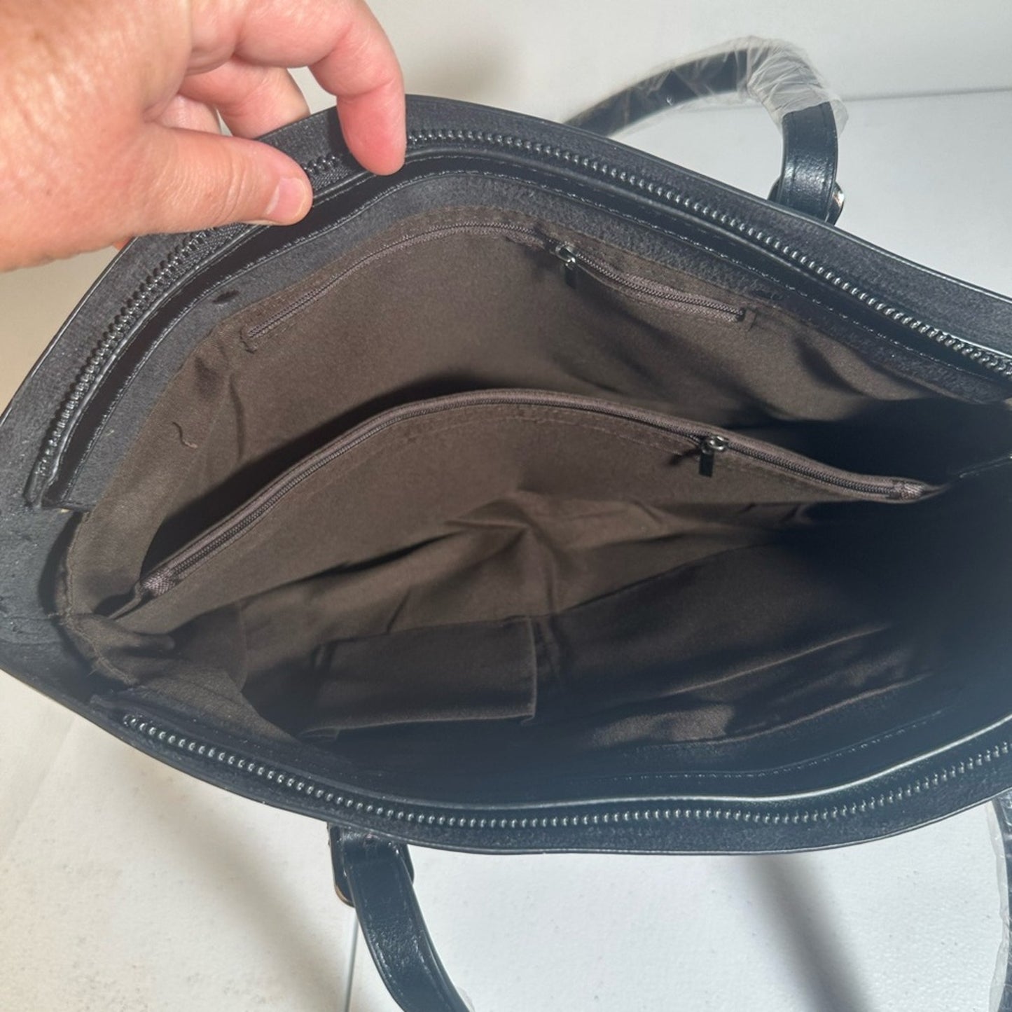 Elegant Black Leather Tote Bag