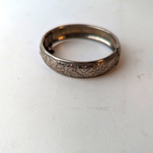 Vintage Silver Engraved  Bangle