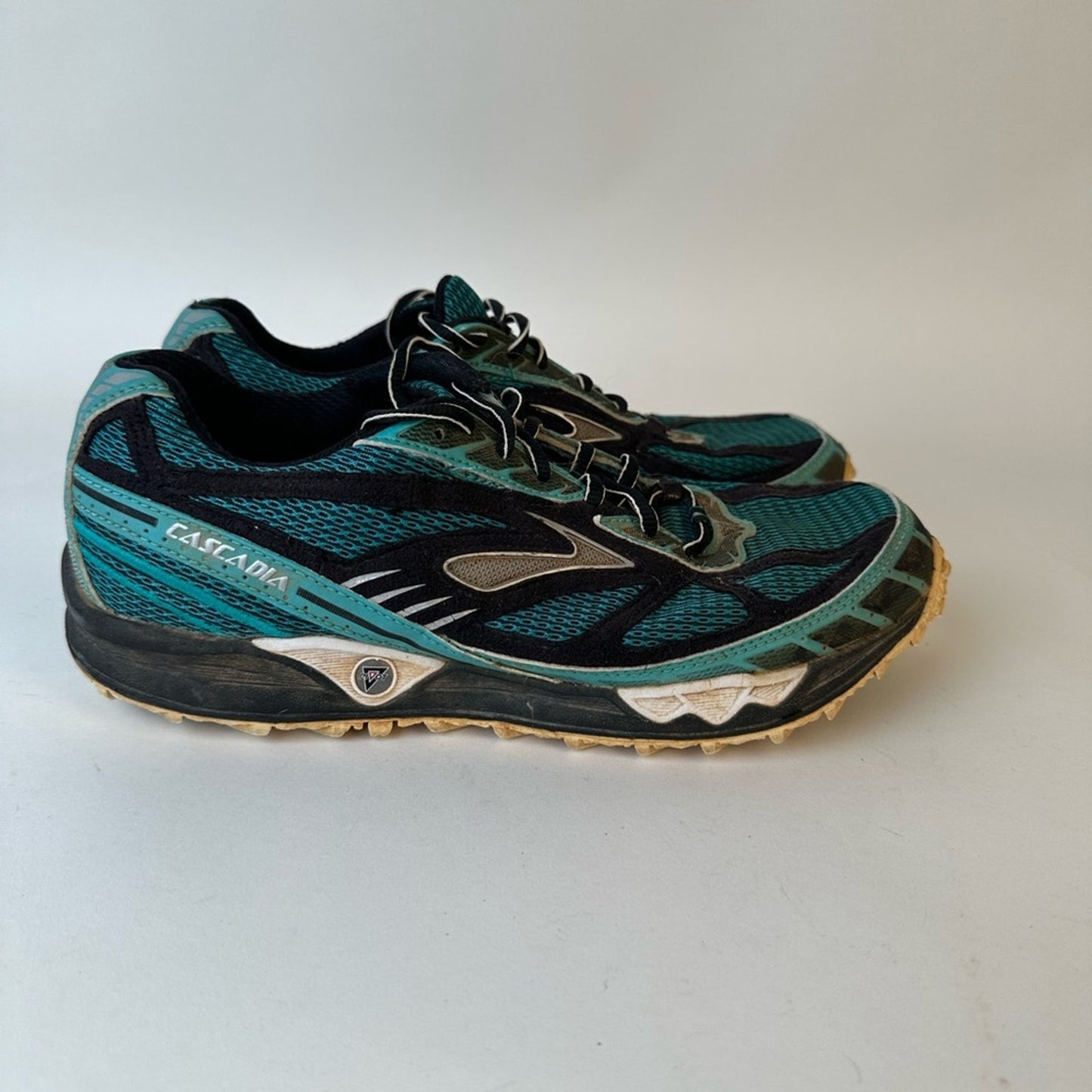 Brooks Cascadia 4 Running Shoes