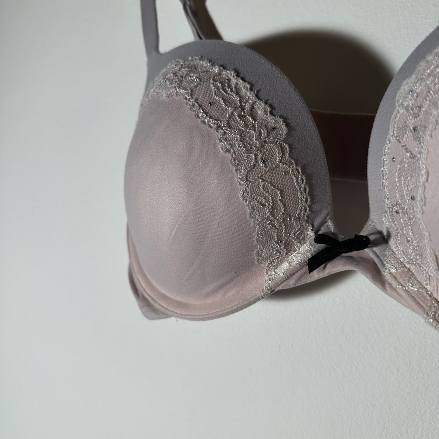 Victorias Secret Push Up Light Pink Lace Trim Bra