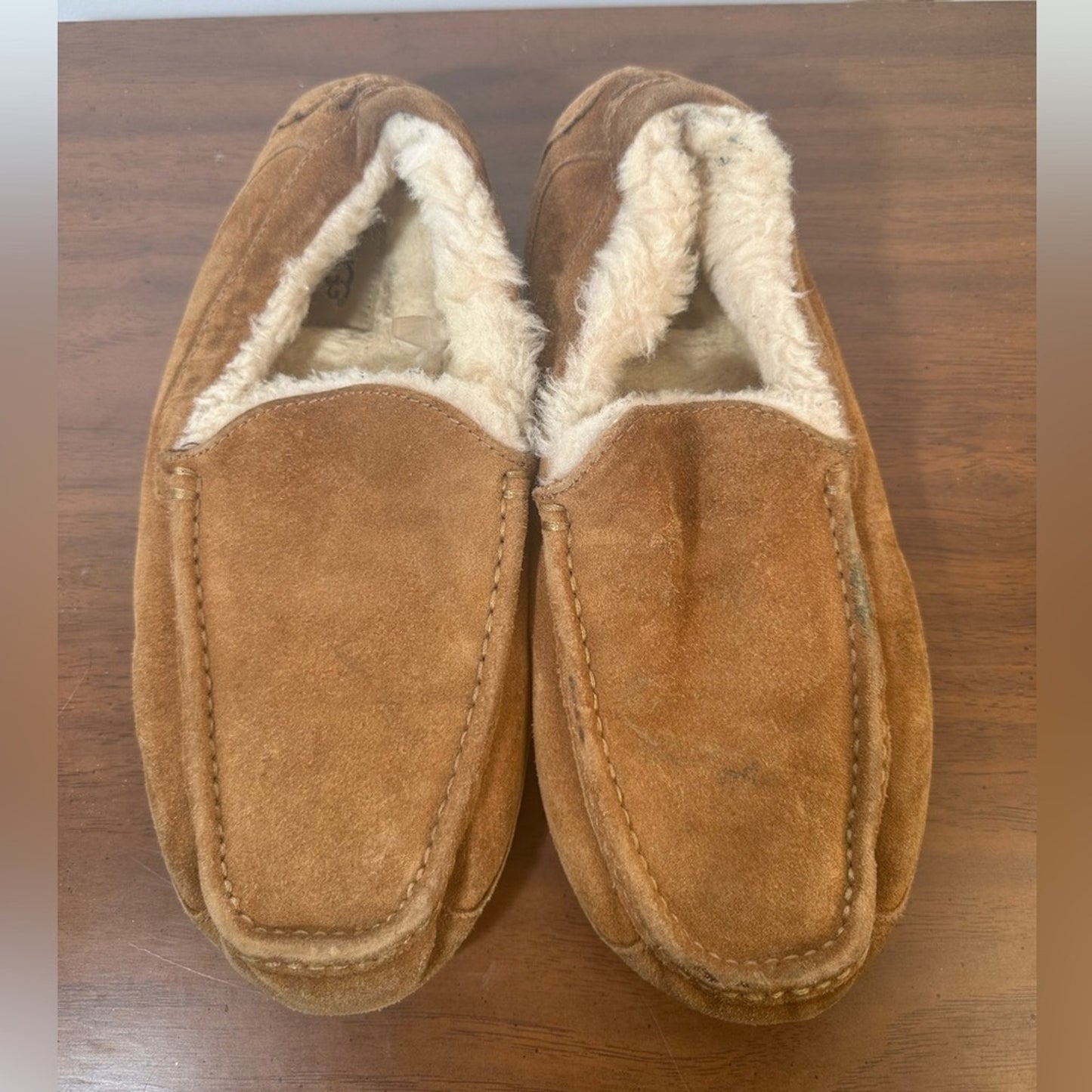 Men's Tan Suede UGG Loafers Slippers. 11.5-12