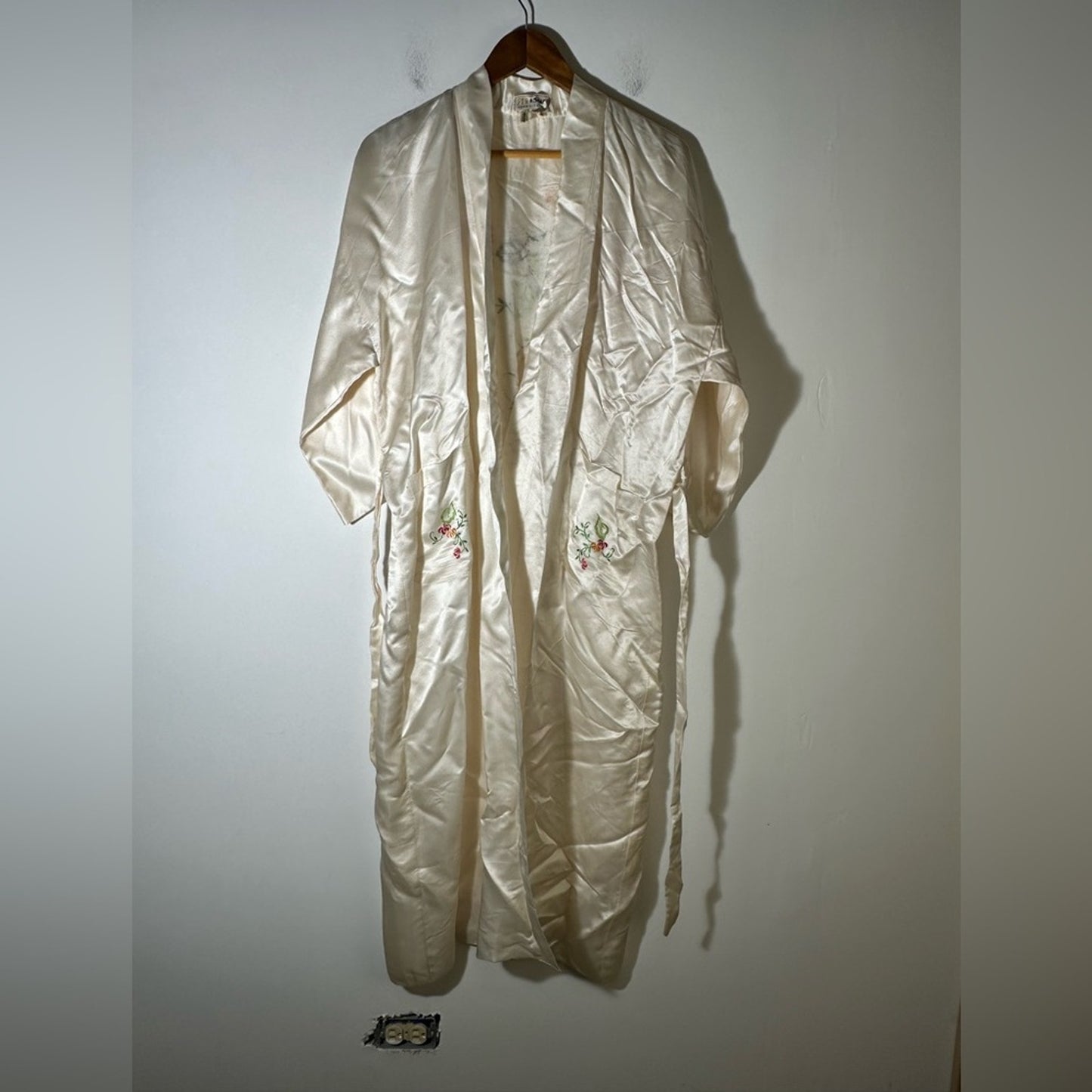 Vintage Elegant Cream Women's Kimono Robe