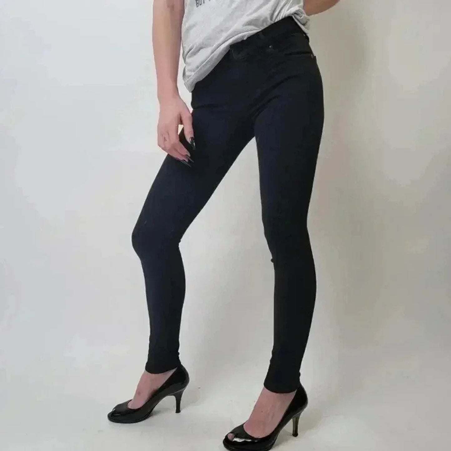 Citizens Of Humanity Racer Low Rise Skinny Fit Jeans - 25