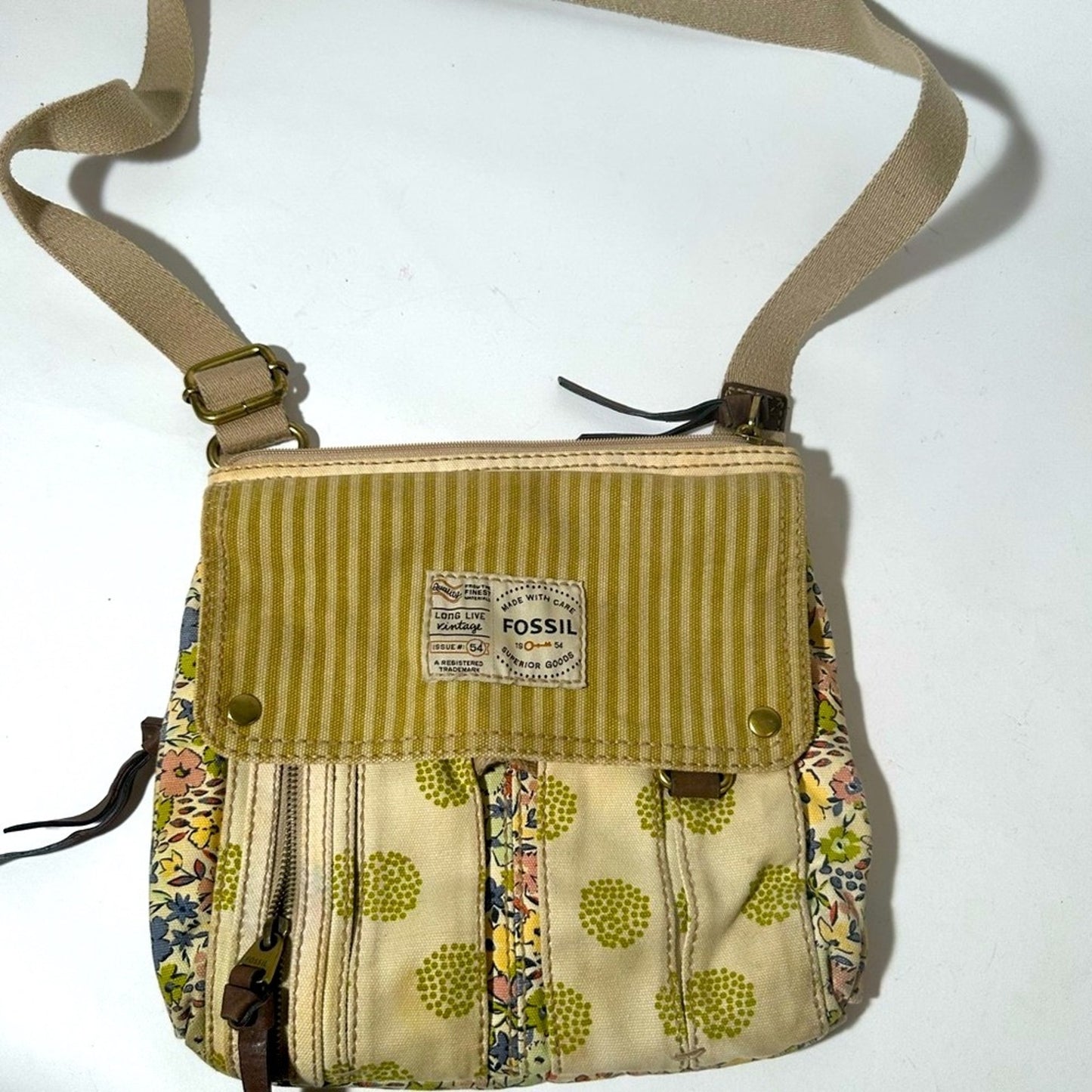 Fossil Cream and Tan Crossbody Bag with Adjustable Strap