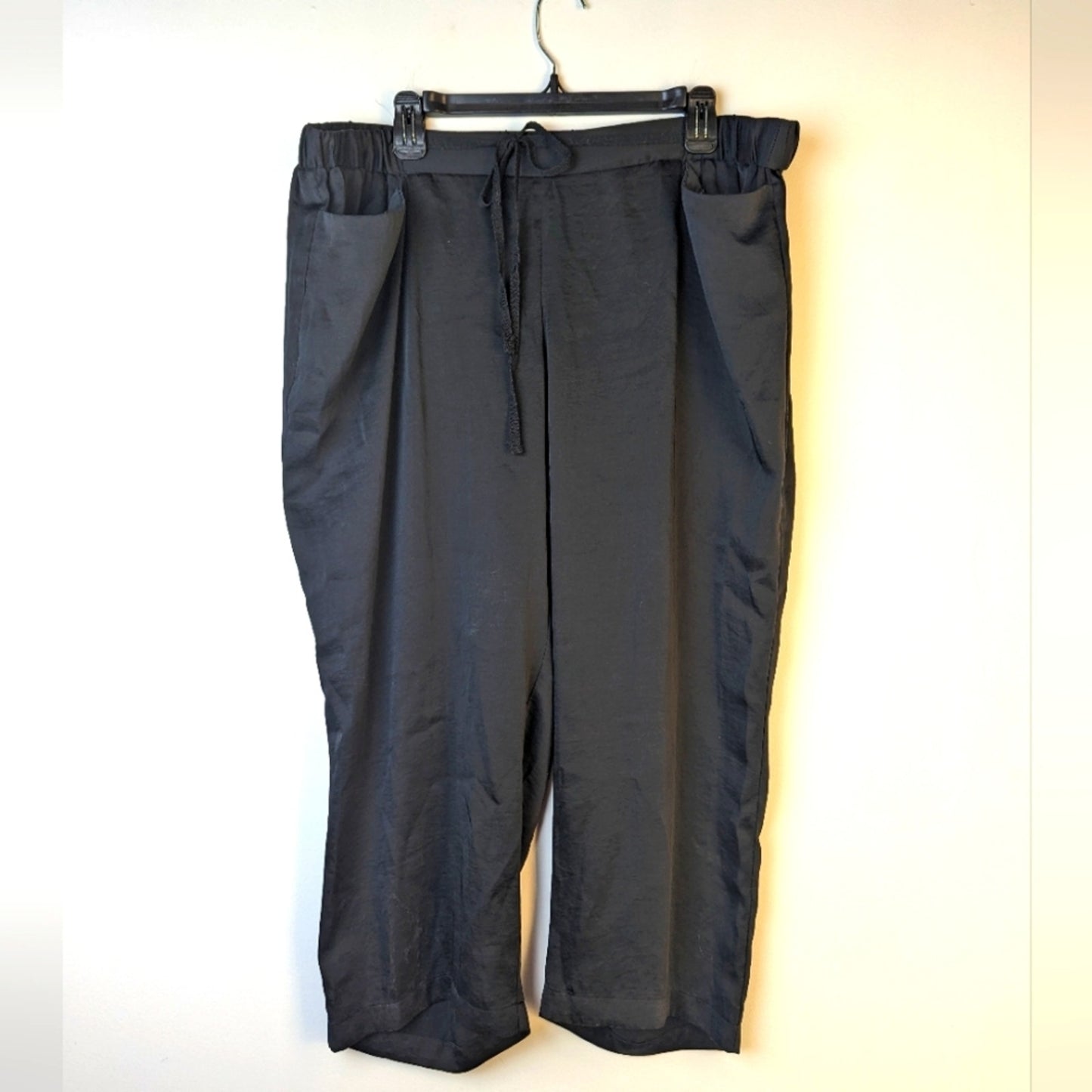 Lane Bryant Silky Cropped Wide Leg Pants - 18
