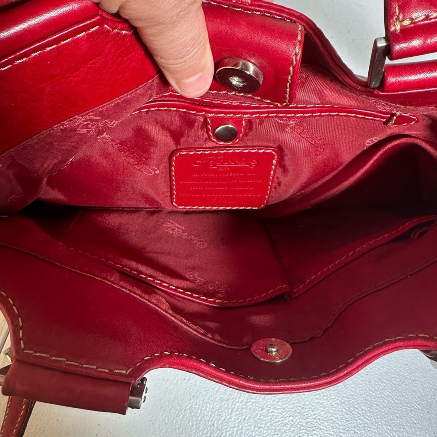 Fossil Elegant Red Leather Handbag