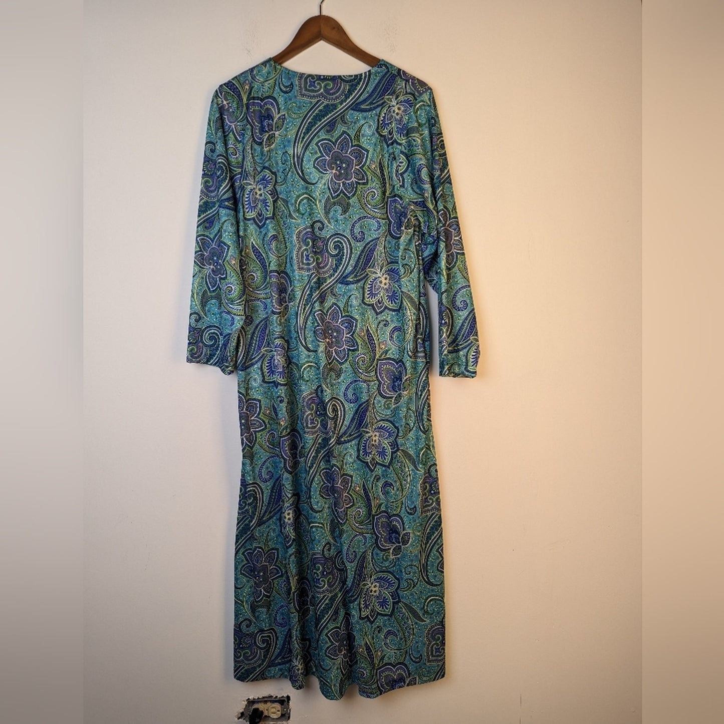 Paisley Robe - Medium
