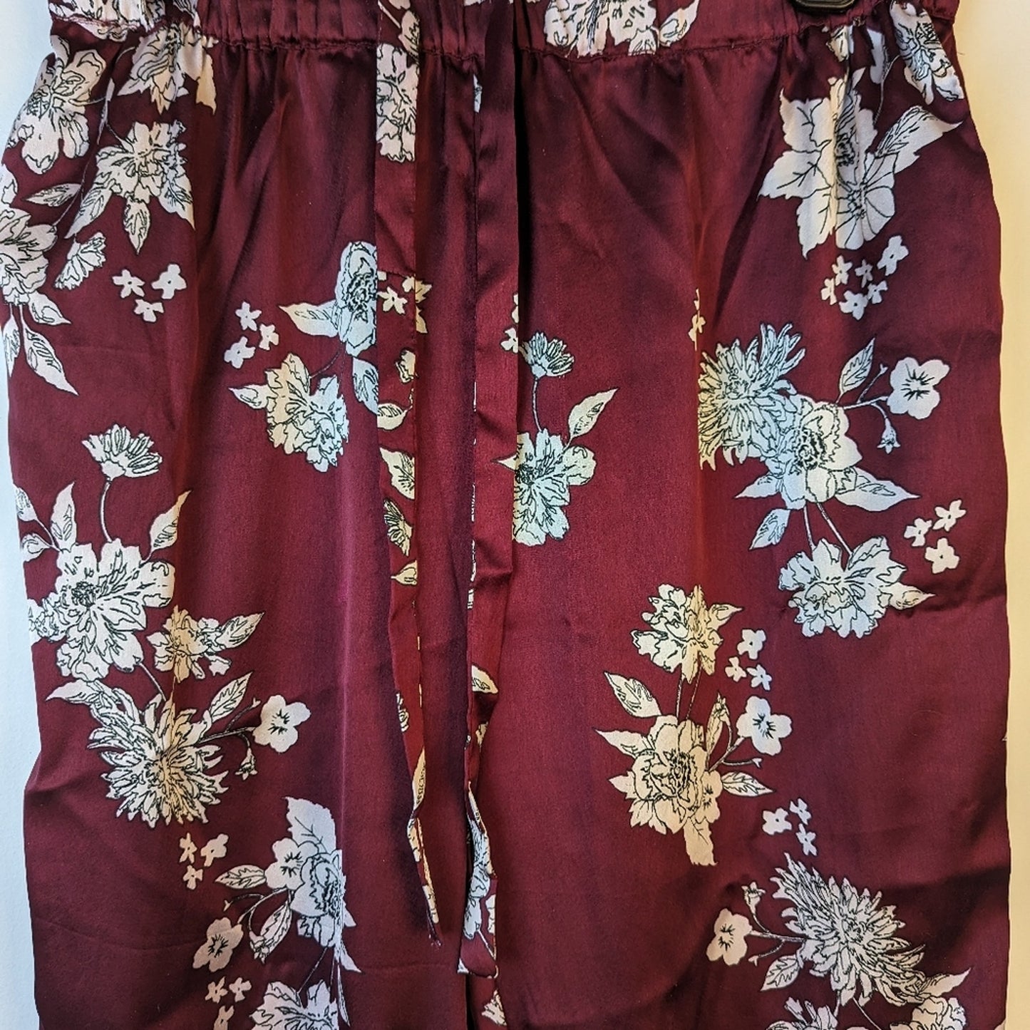 Truth Floral Silky Lounge Pants - Large