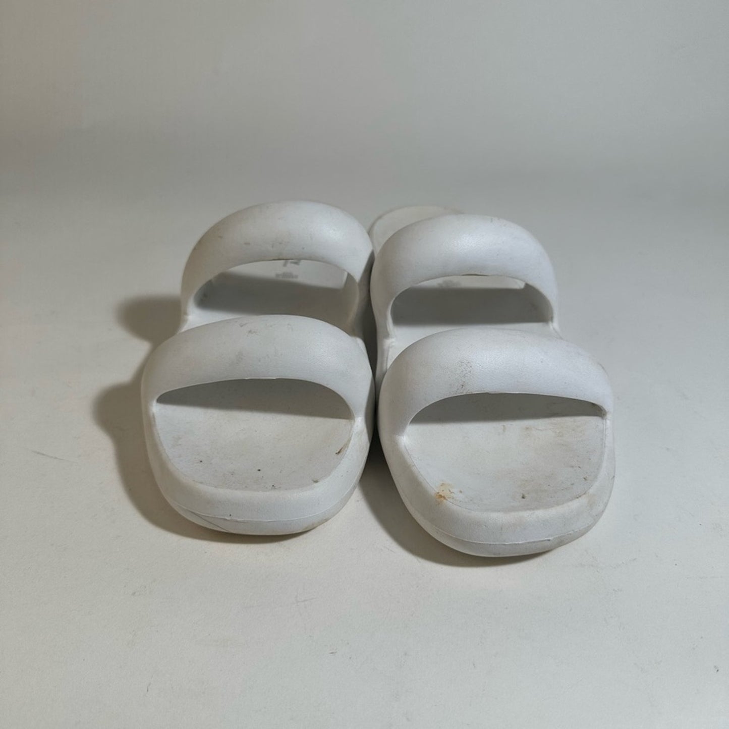 Old Navy Chunky Slides