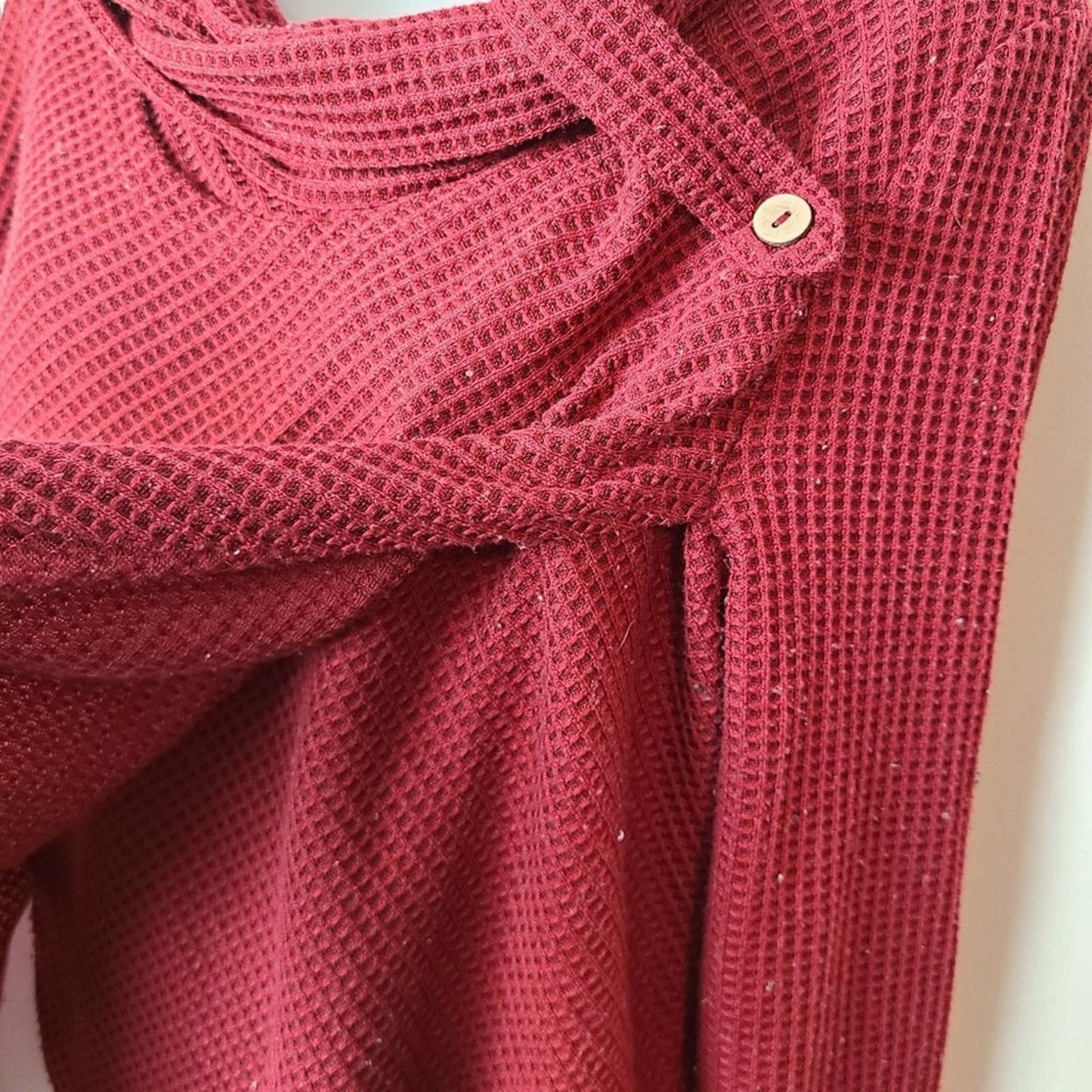 Waffle knit turtleneck pullover top
