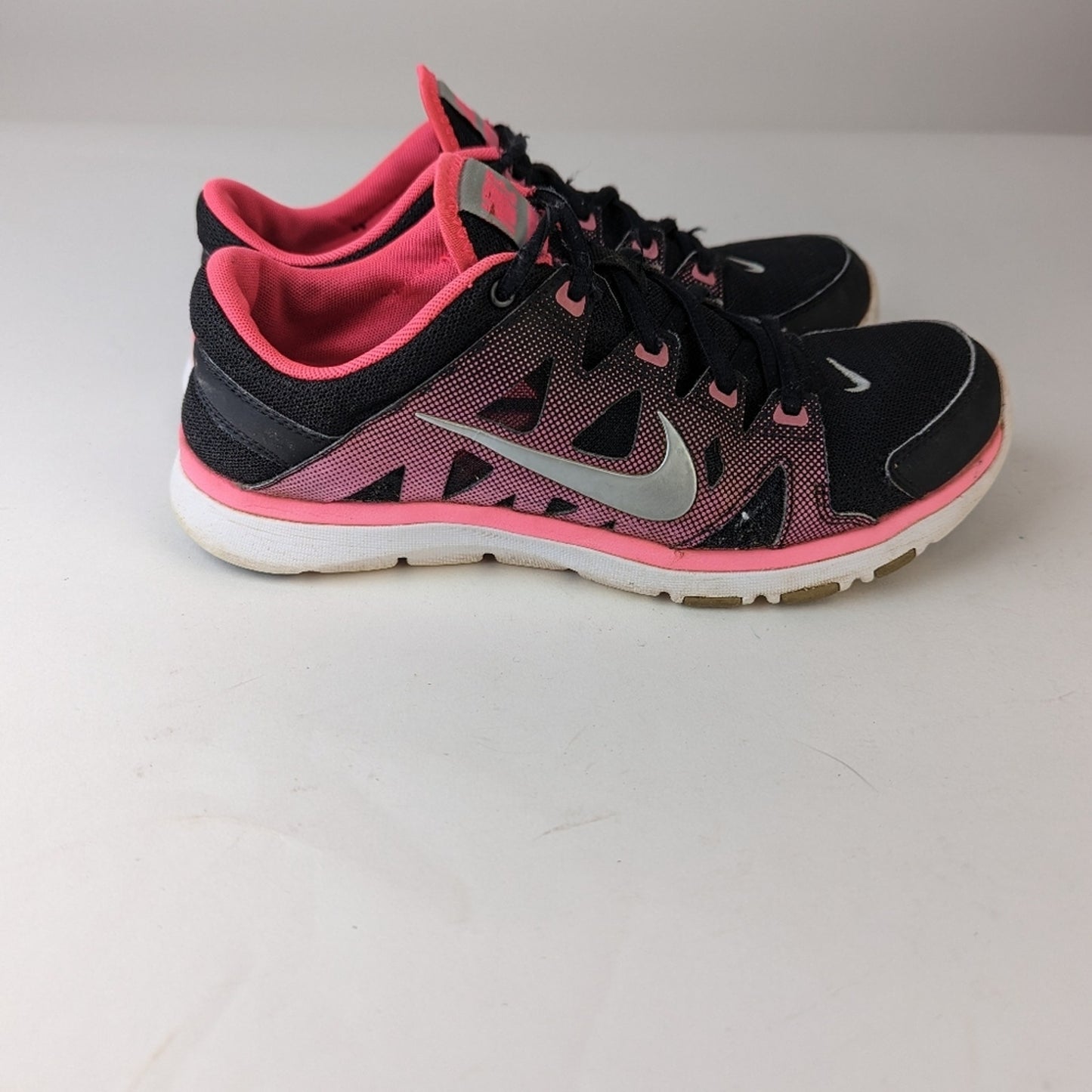 Nike Women's Flex Supreme TR2