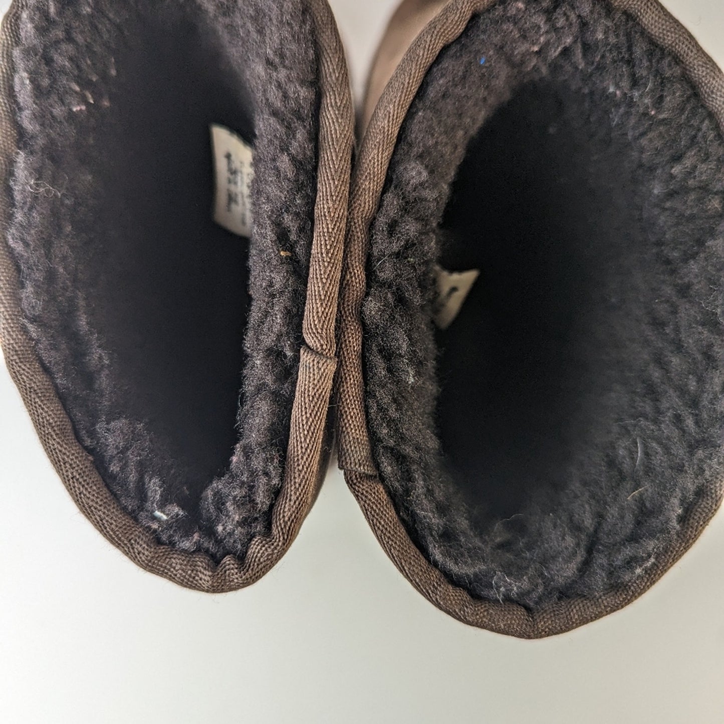 UGG  Australia Classic Short Boots - 9