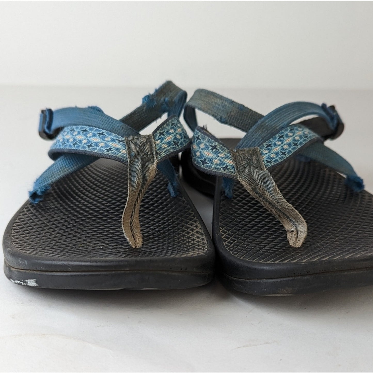 Chaco Strappy Sandals - 7
