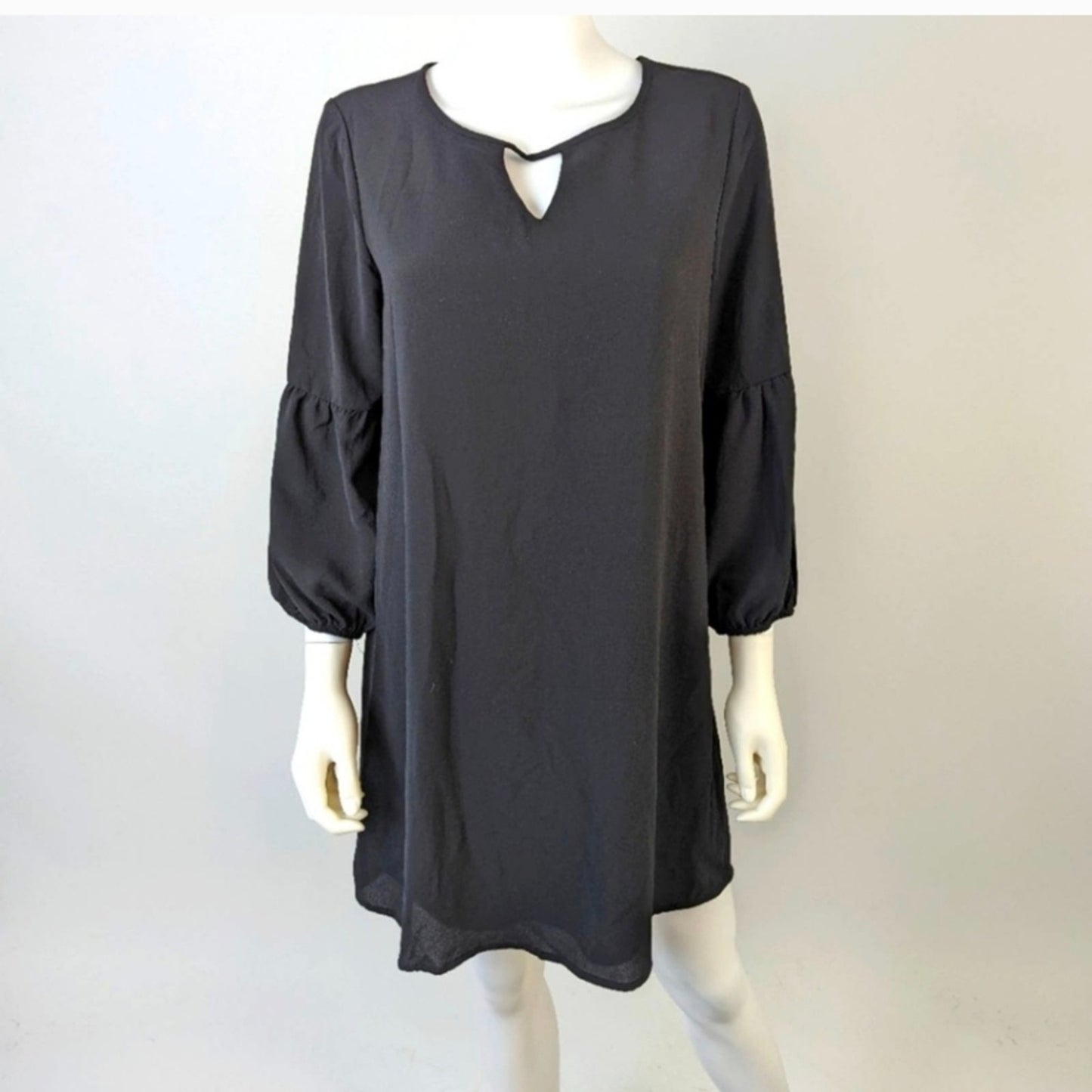 As U Wish Juniors Lantern Sleeve Dress / Medium
