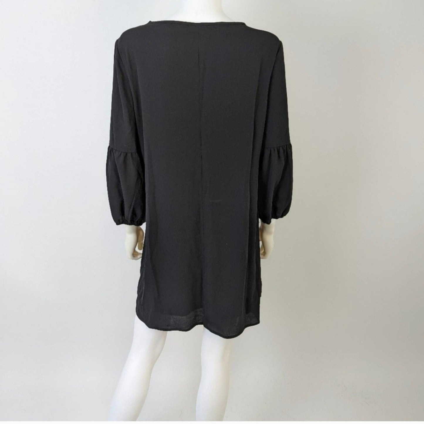 As U Wish Juniors Lantern Sleeve Dress / Medium