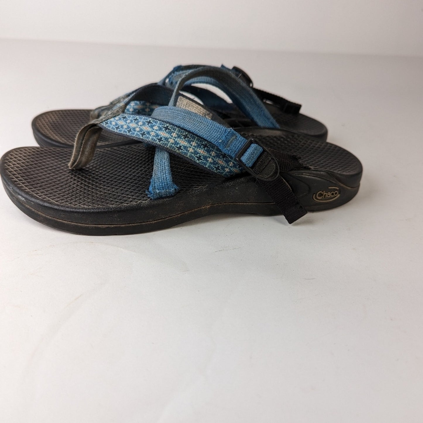 Chaco Strappy Sandals - 7