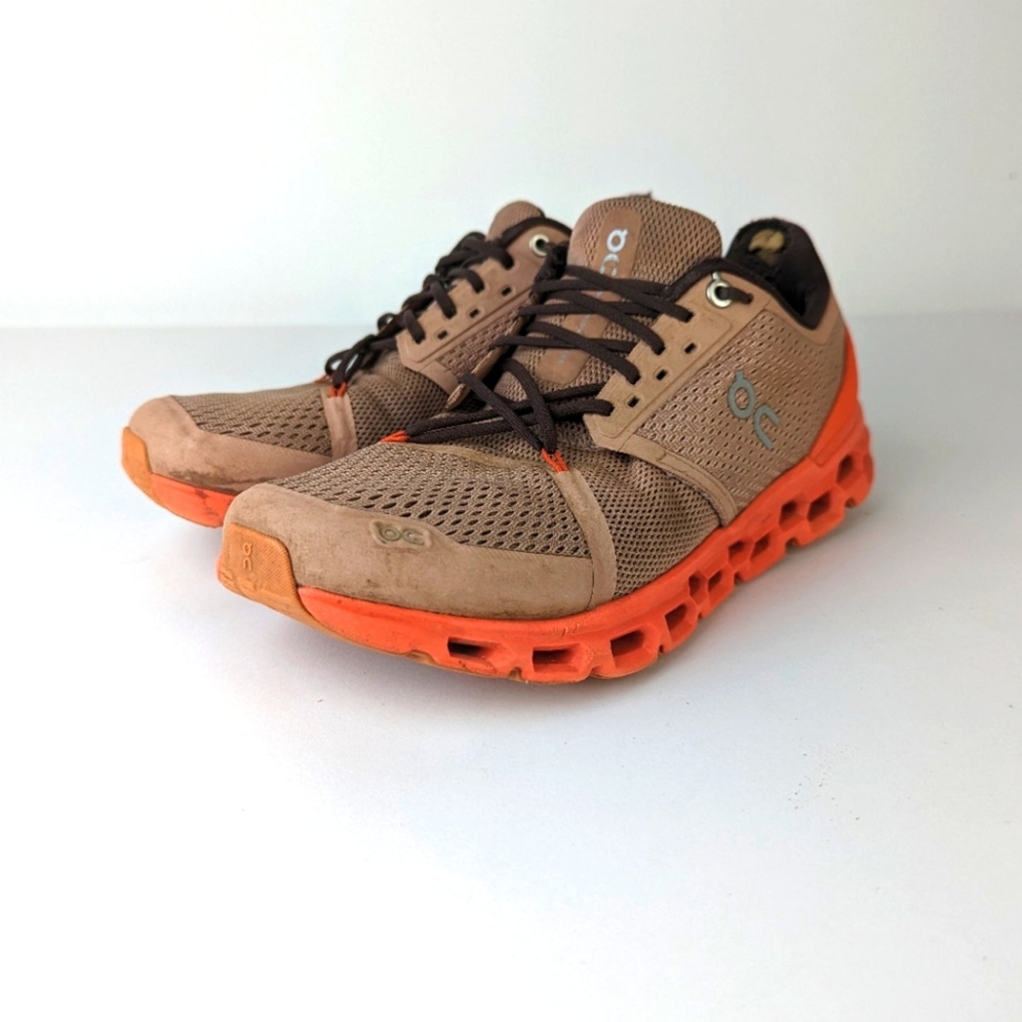 Women's On Clouldstratus