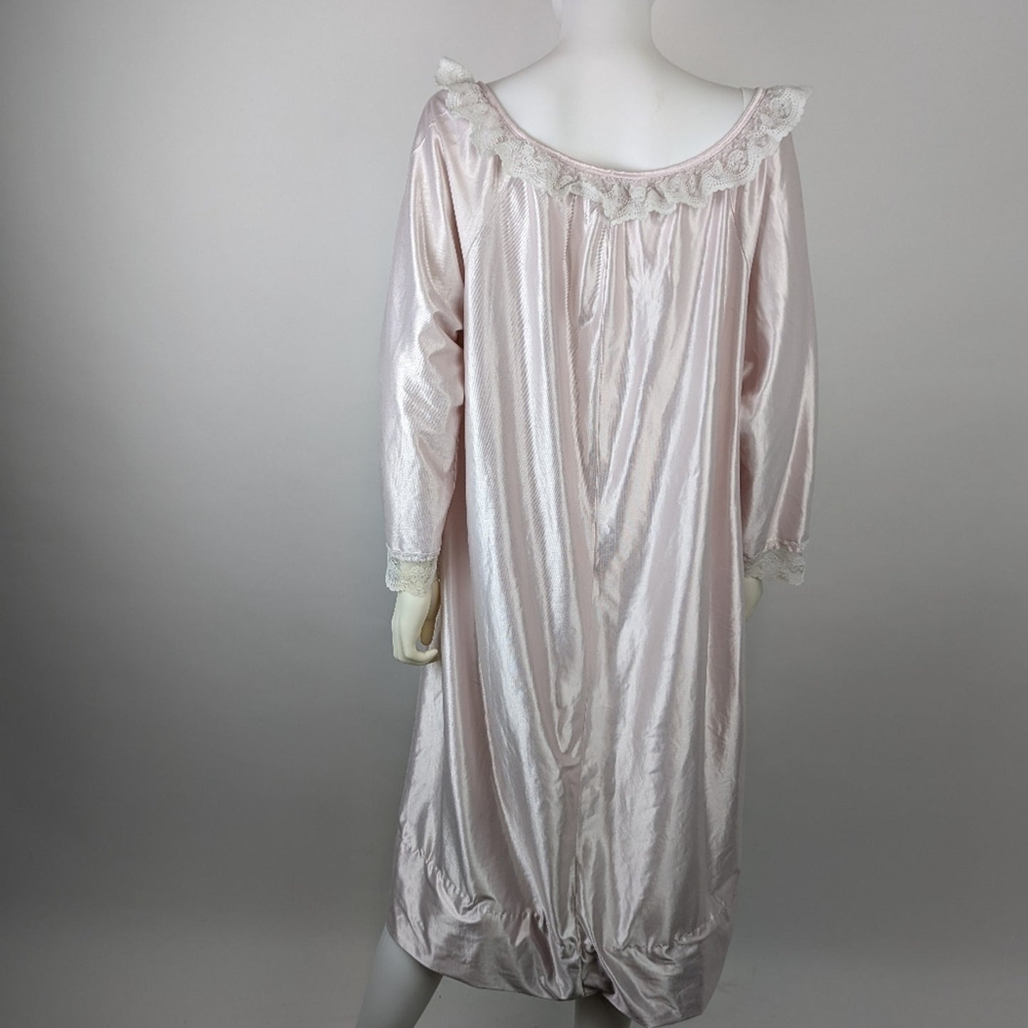 Vintage Cottagecore 80's Pale Pink Silky Lace Nightgown M