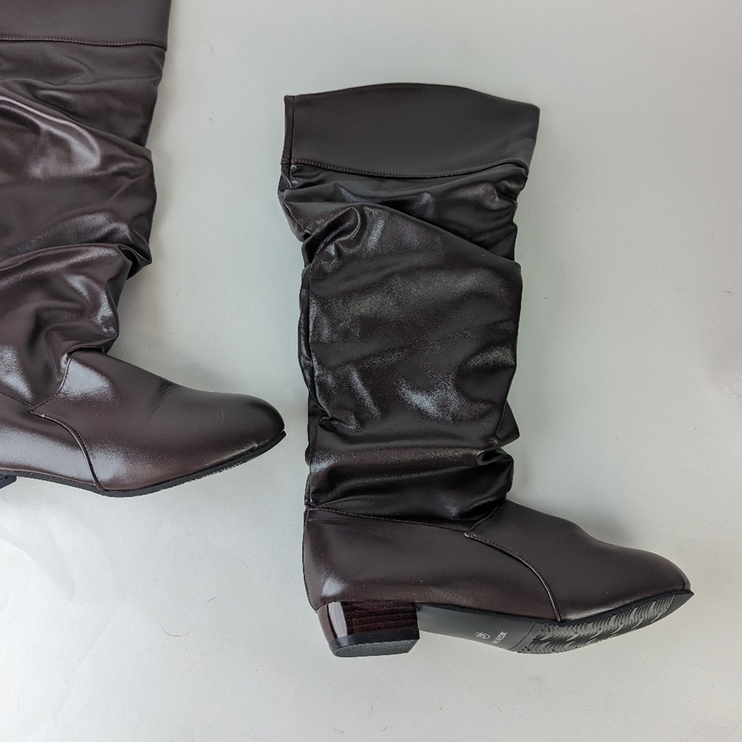 NWT Slouchy Heeled Knee High Boors