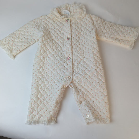Zona Lee Vintage Quilted Rose Embroidered Outfit / 0-3 mths
