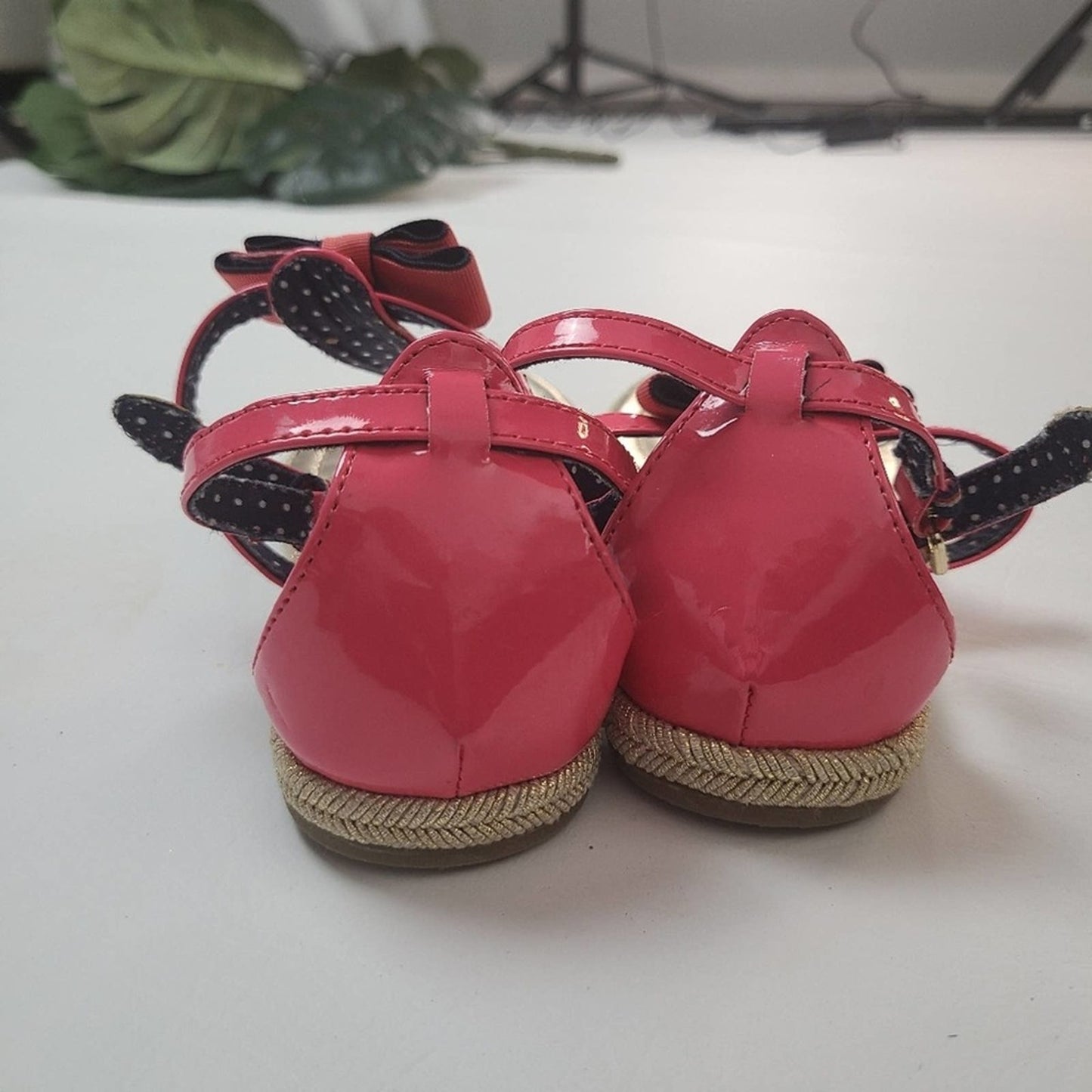 Tommy Hilfiger Pink Patent Leather Girls Sandals - 13