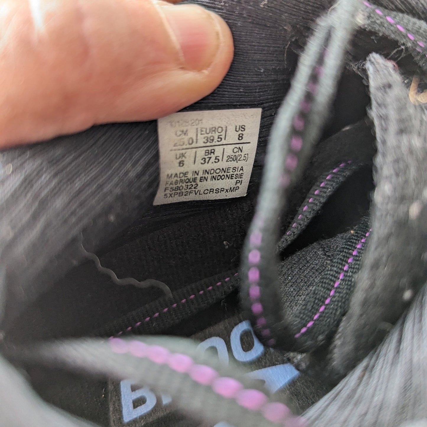 Asics Gel Nimbus -24