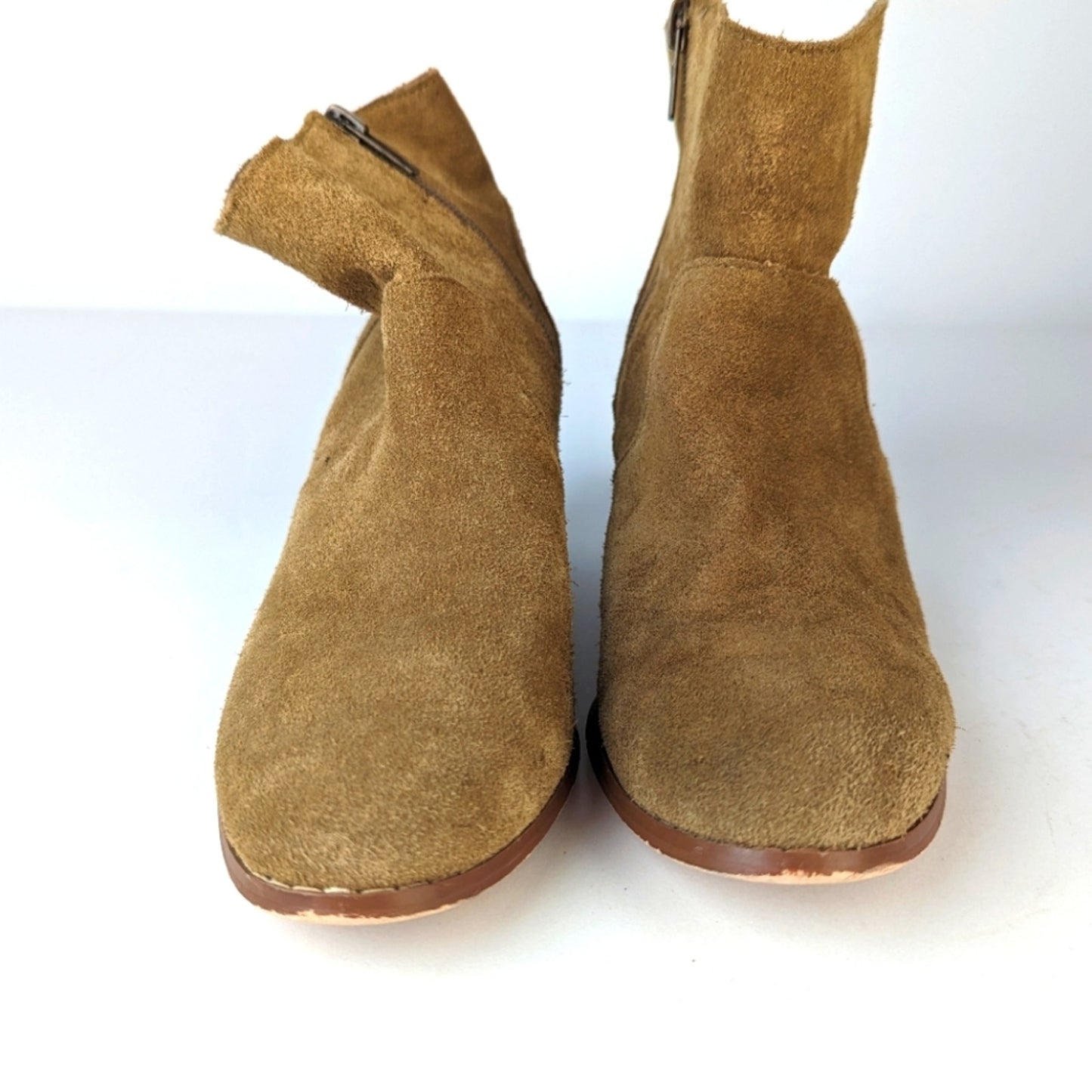 Urban Outfitters Westie Suede Ankle Boots - 7