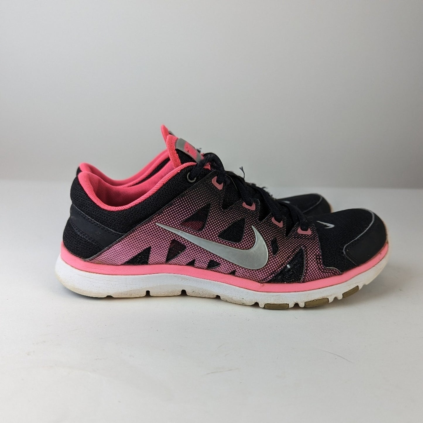 Nike Women's Flex Supreme TR2