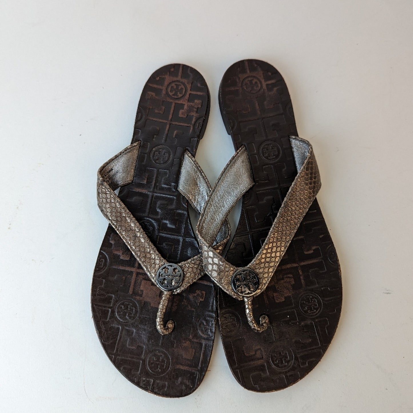 Tory Burch Thora Metallic Snakeskin Leather Flip Flops / 9