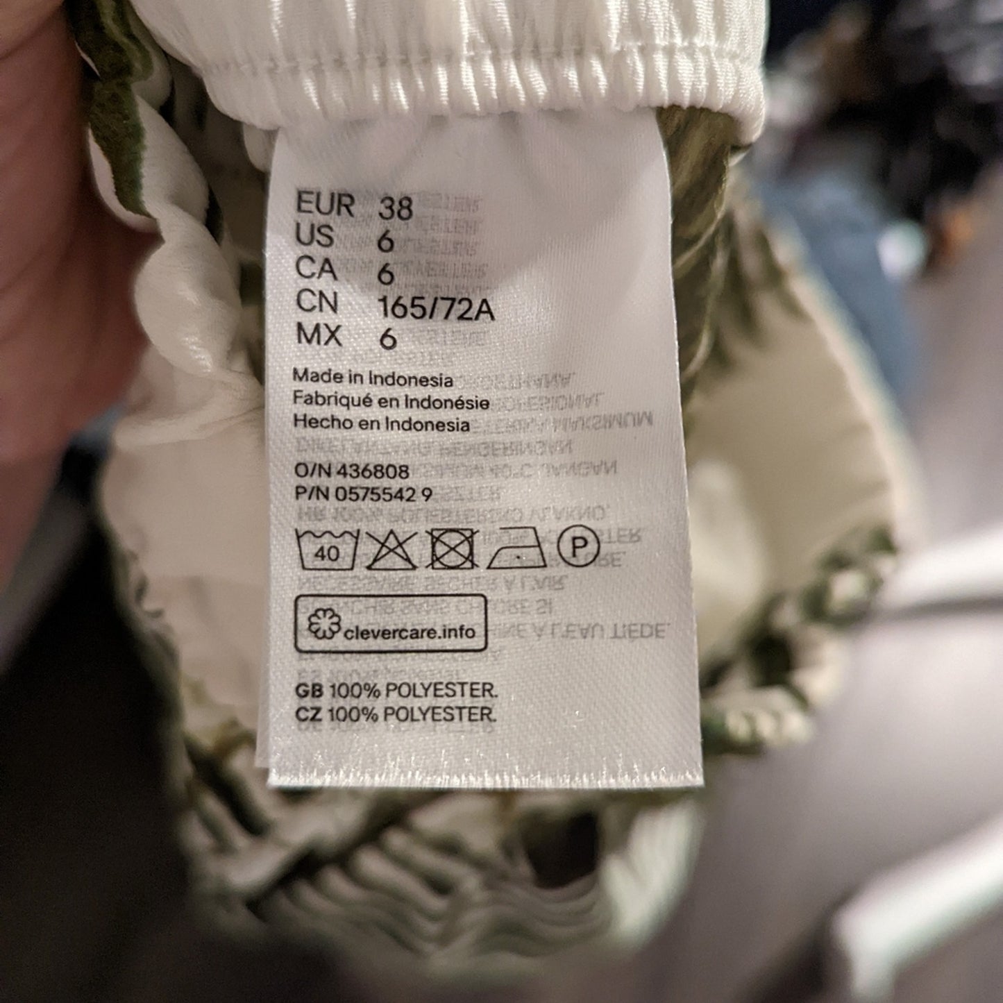 H&M Tropical Pants 6
