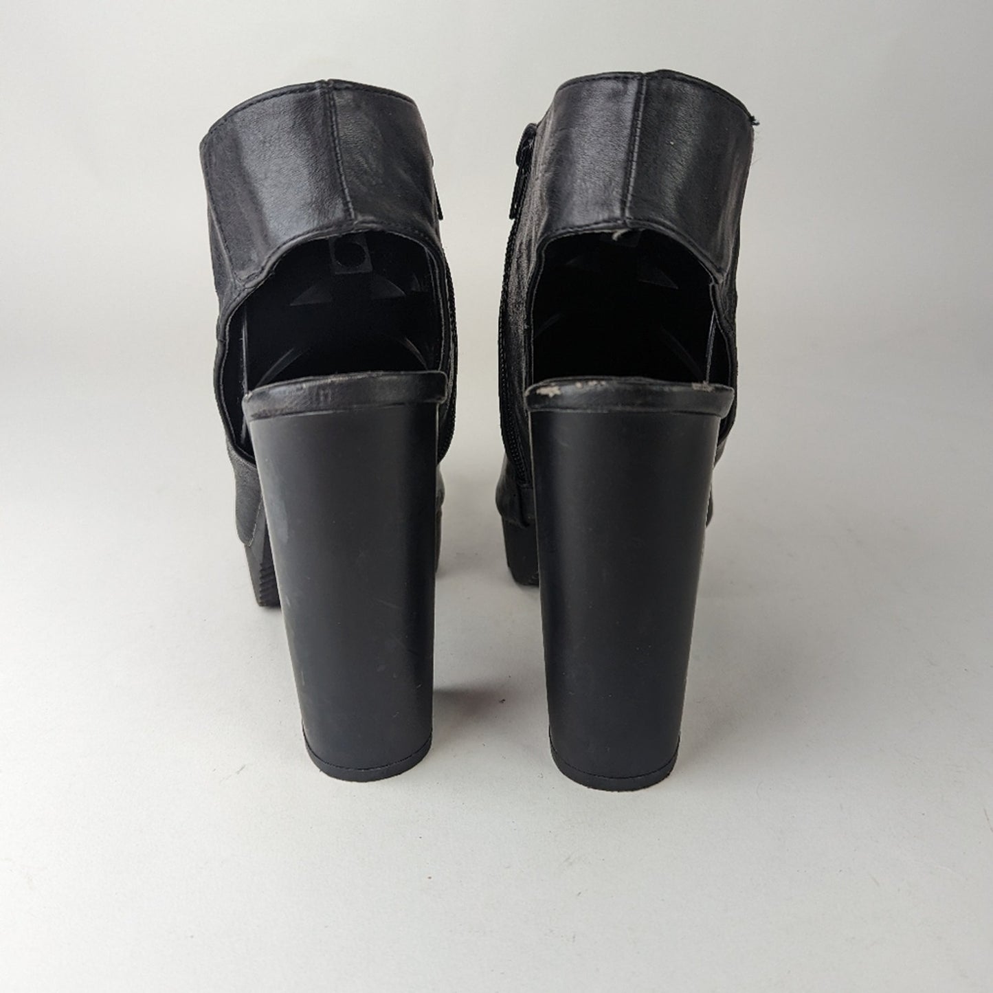 Qupid Chunky Heeled Peep Toe Booties - 6