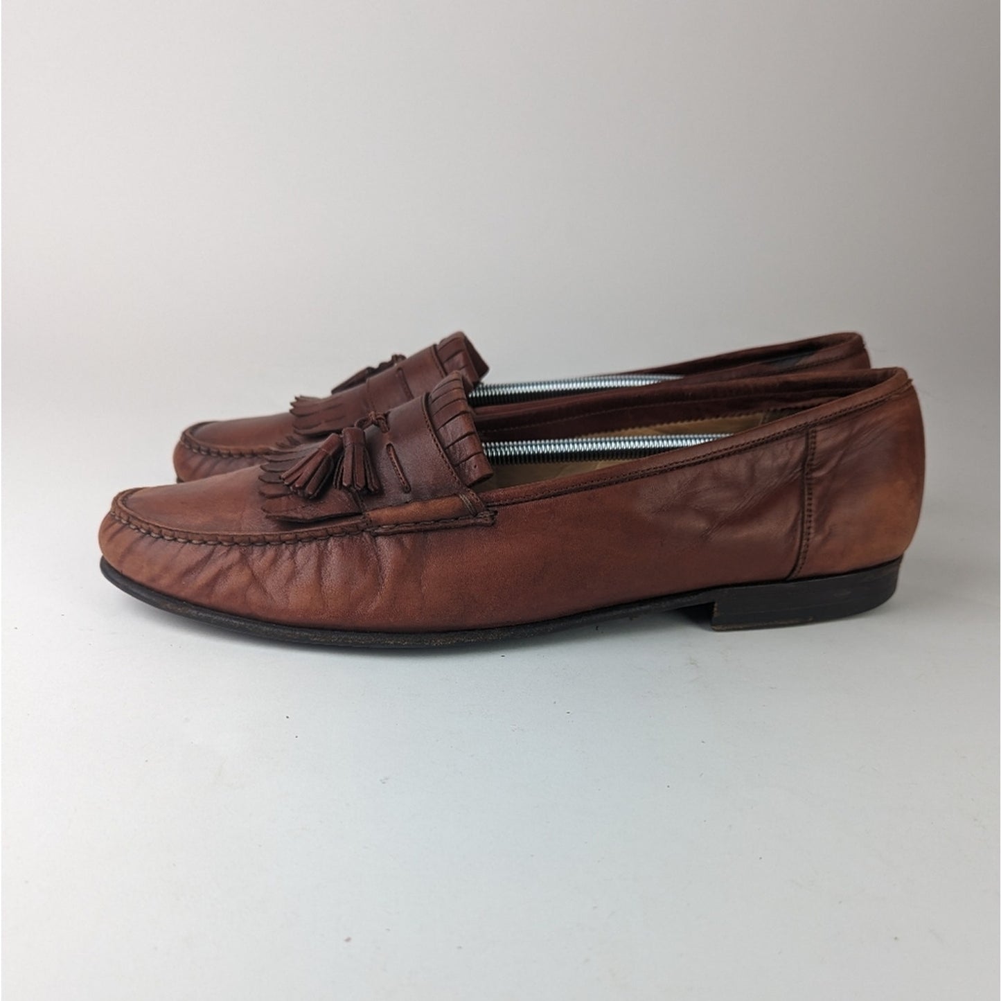 Santoni Men's Brown Tassles Loafer 15