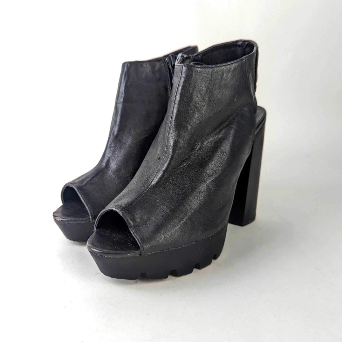 Qupid Chunky Heeled Peep Toe Booties - 6