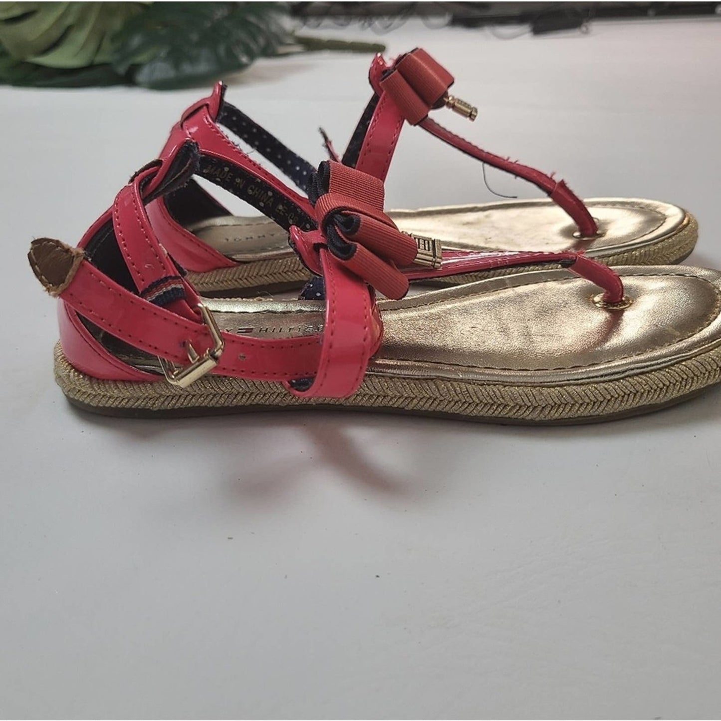 Tommy Hilfiger Pink Patent Leather Girls Sandals - 13